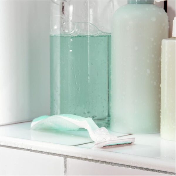 Gillette Venus Smooth Razor 3 Blade - Image 3