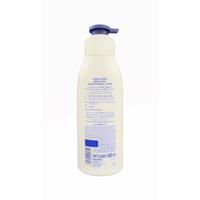 NIVEA Extra Bright Radiant & Smooth -150ml (2) NIVEA Extra Bright Radiant & Smooth -150ml