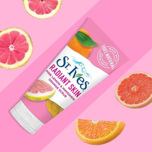 St.Ives Radiant Skin Pink lemon and Mandarin orange scrub -150ml