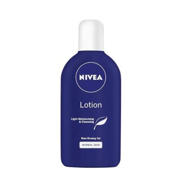 Nivea Light Moisturising & Cleansing Lotion For Normal Skin -250ml
